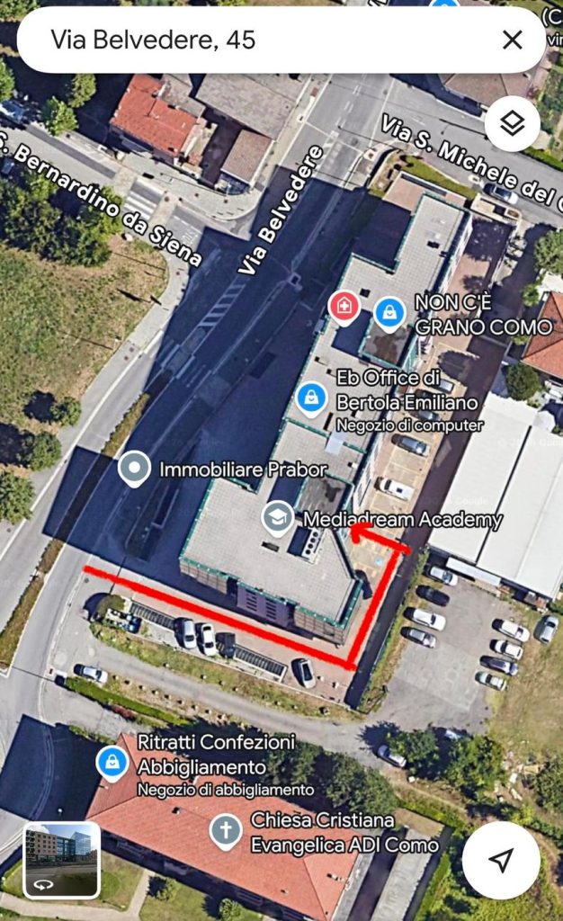 Mappa satellitare con il percorso dal parcheggio all'ingresso